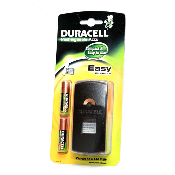 Duracell Easy Battery Charger Includes 2x AA Batteries DUR