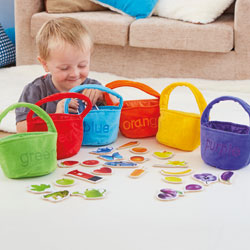 TTS Colour Sorting Shopping Bags and Objects - Set of 30