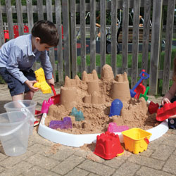 Castle Maker Set - Set of 16